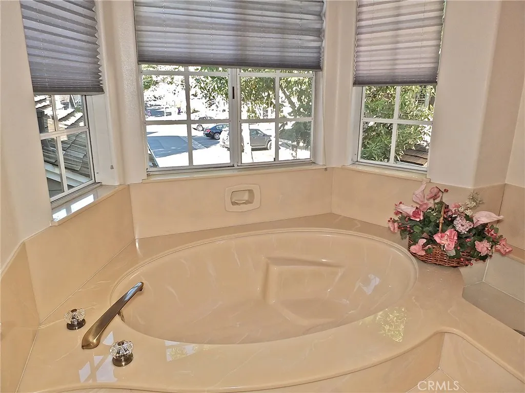 510 STONEHAM UNIT 103, Long Beach, CA, 90803