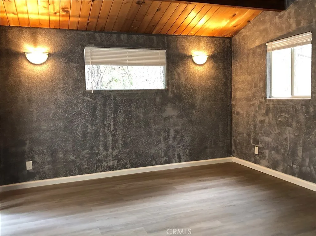 341 Dart Canyon Road, Crestline, CA, 92325