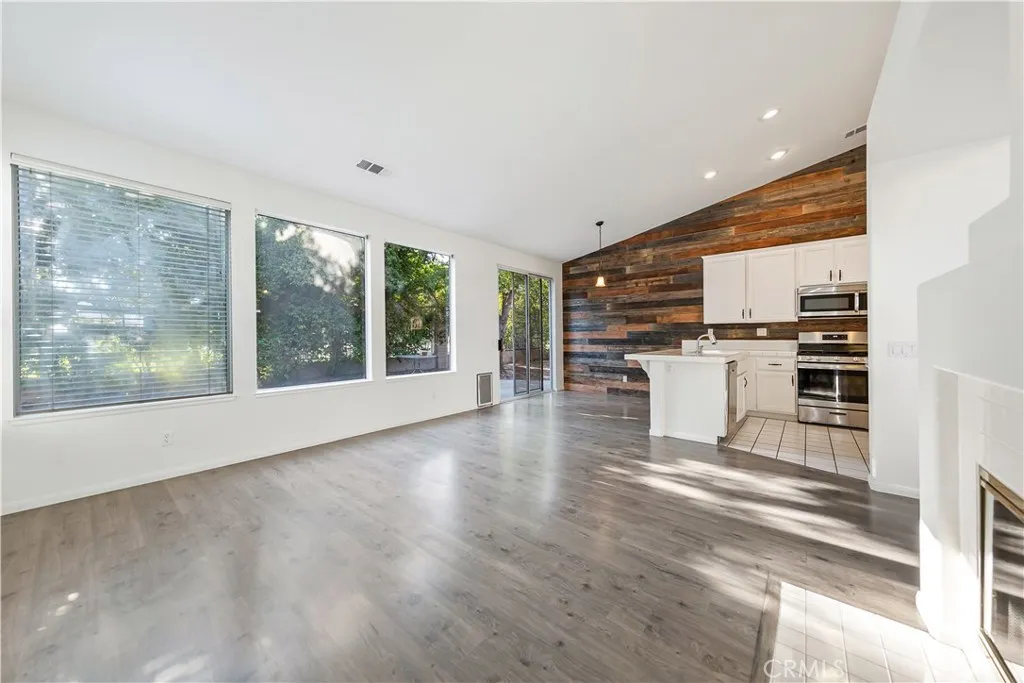 903 Sarazen Street, Hemet, CA, 92543