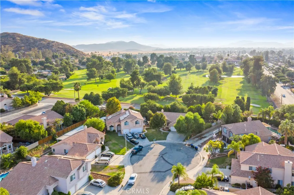 903 Sarazen Street, Hemet, CA, 92543
