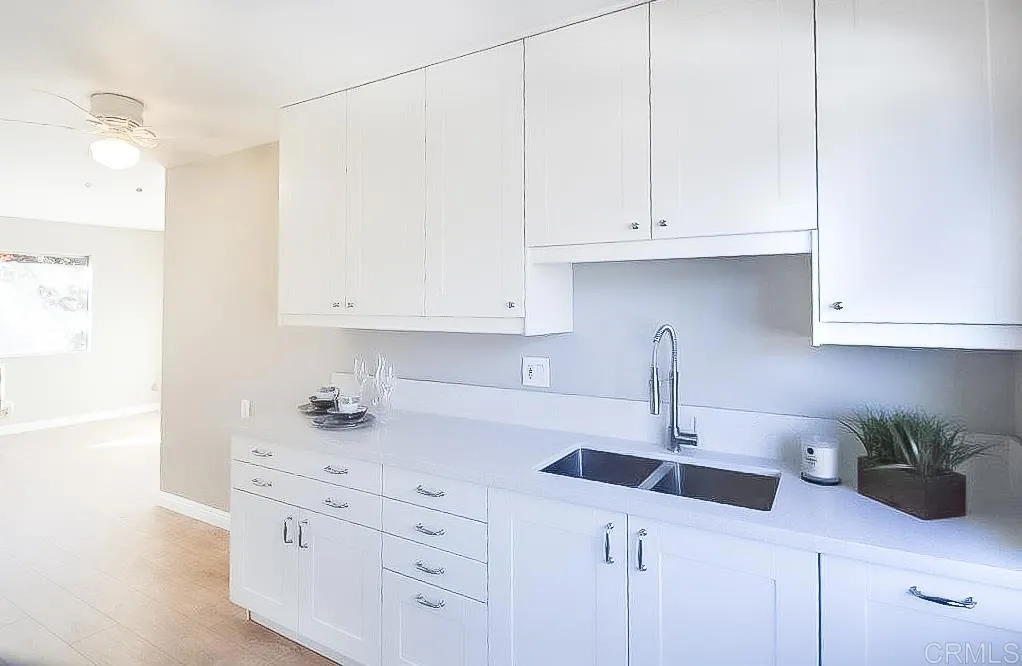 https://cdn.realtyfeed.com/cdn/127/302677736/6bafef5ae4d8517cd70a296ec763ad59.webp