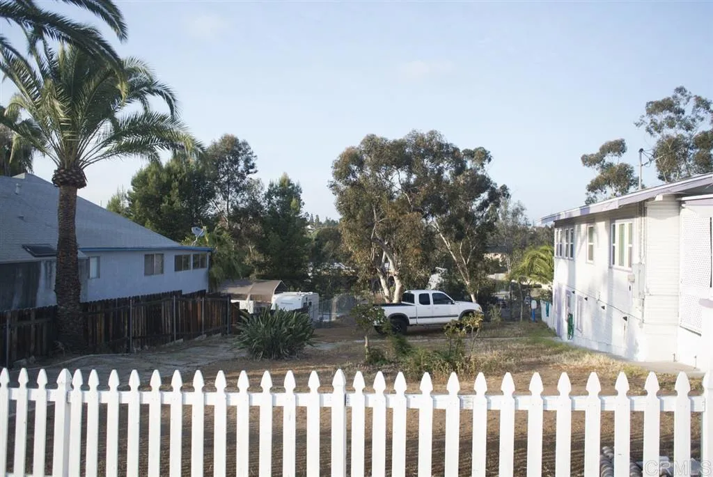 Guava, La Mesa, CA, 91942