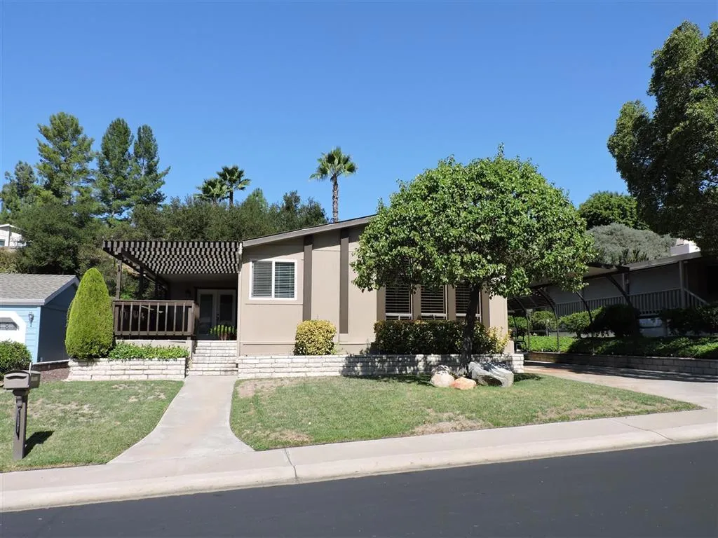 8975 Lawrence Welk Dr UNIT 229, Escondido, CA, 92027