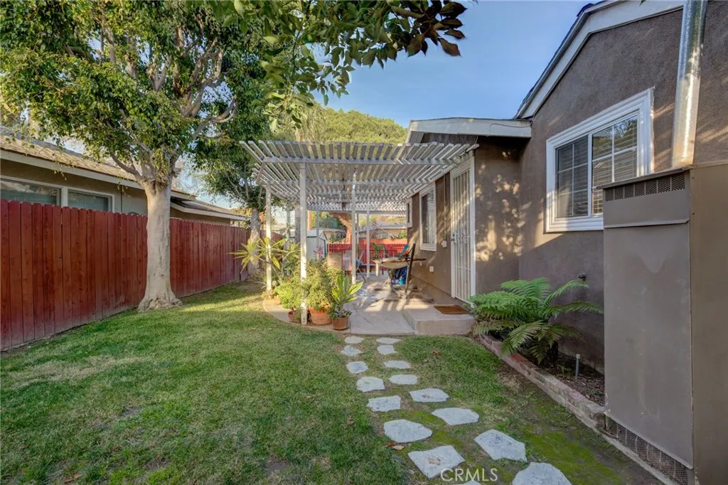3411 Los Coyotes Diagonal, Long Beach, CA, 90808