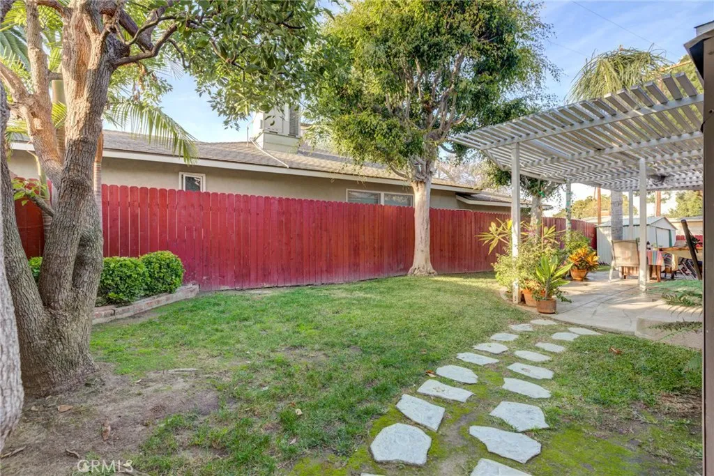 3411 Los Coyotes Diagonal, Long Beach, CA, 90808