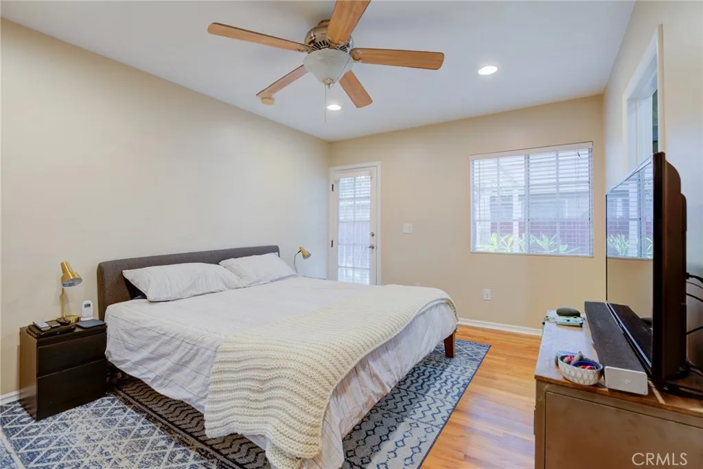 3411 Los Coyotes Diagonal, Long Beach, CA, 90808
