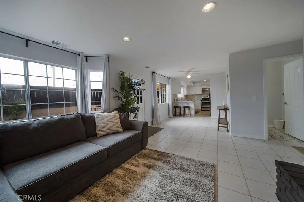 14211 Ramona Avenue, Hawthorne, CA, 90250