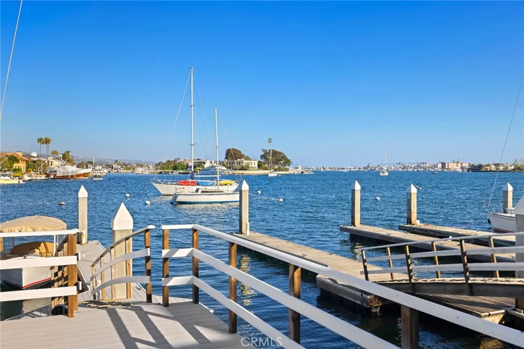 2732 Bayshore Drive, Newport Beach, Ca 92663 - Photo 4 of 46, Newport Beach, CA