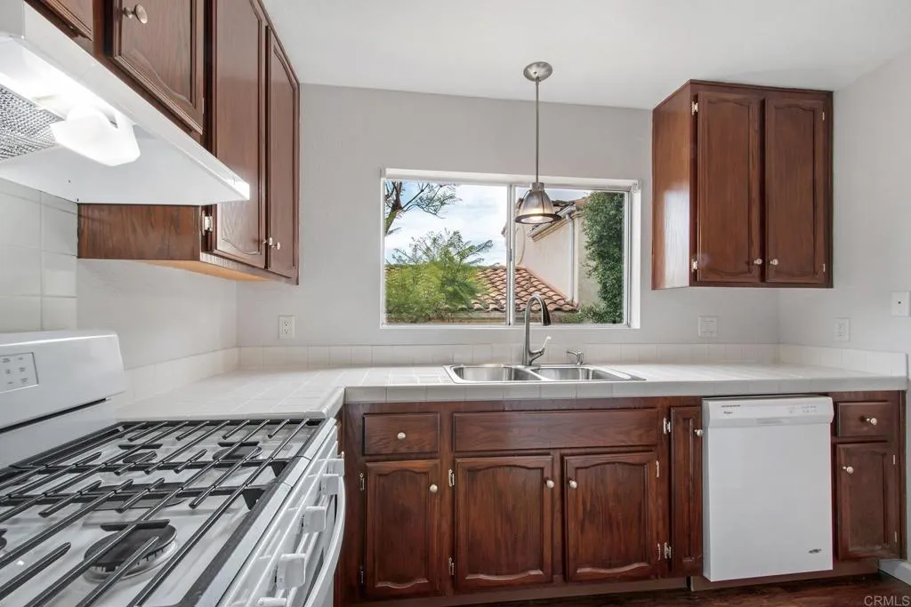 816 Viva Court, Solana Beach, CA, 92075