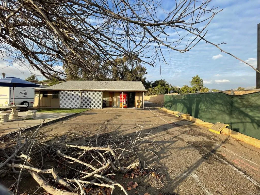 13056 Poway, Poway, CA, 92064
