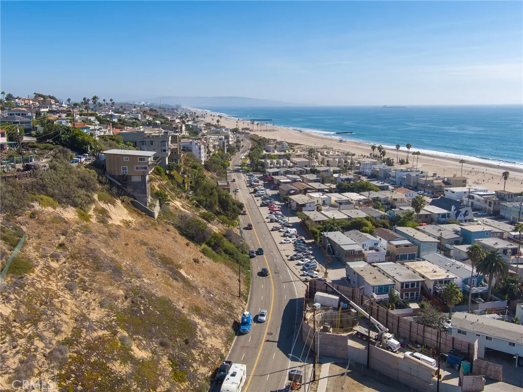 6929 Vista Del Mar, Playa Del Rey, CA, 90293