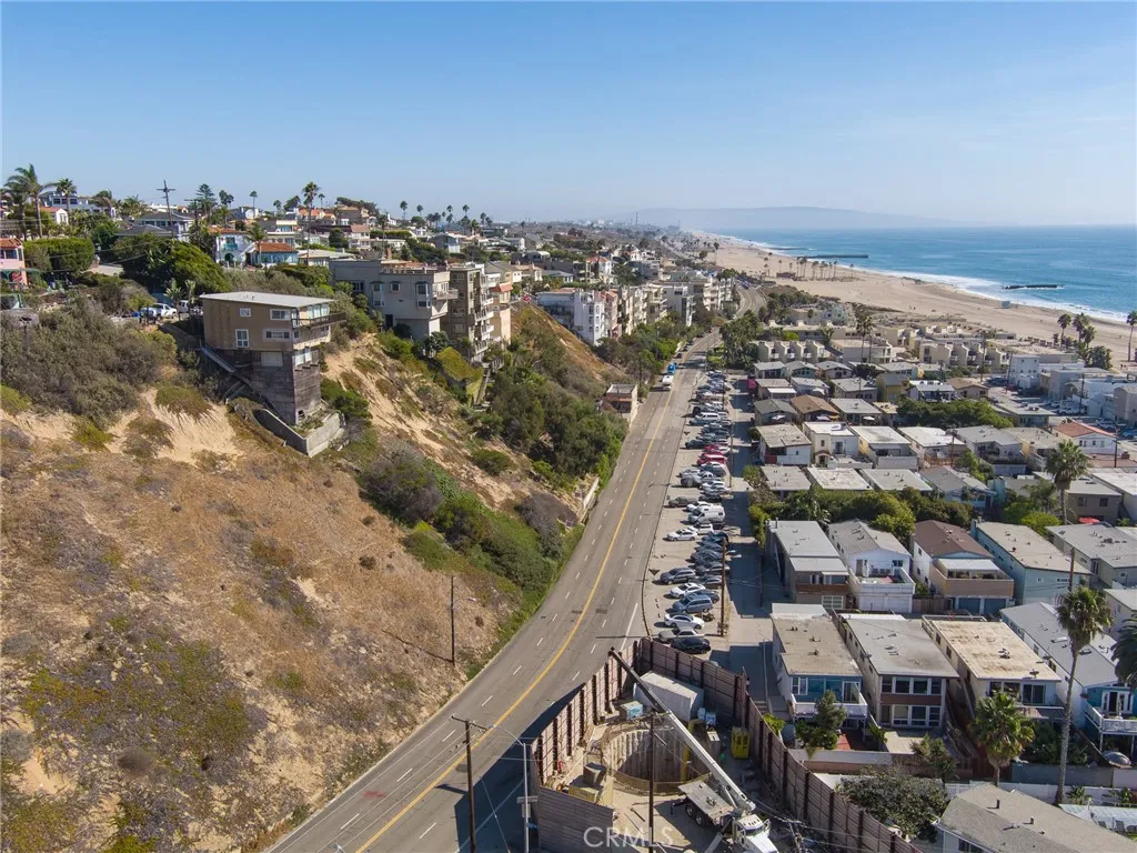 6929 Vista Del Mar, Playa Del Rey, CA, 90293