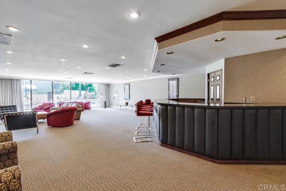 https://cdn.realtyfeed.com/cdn/127/305010937/c6796151d178291272829a9ef2d128f1.webp