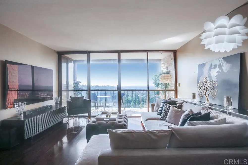 https://cdn.realtyfeed.com/cdn/127/305010937/fa0beac673ca069926271bac6de6a837.webp