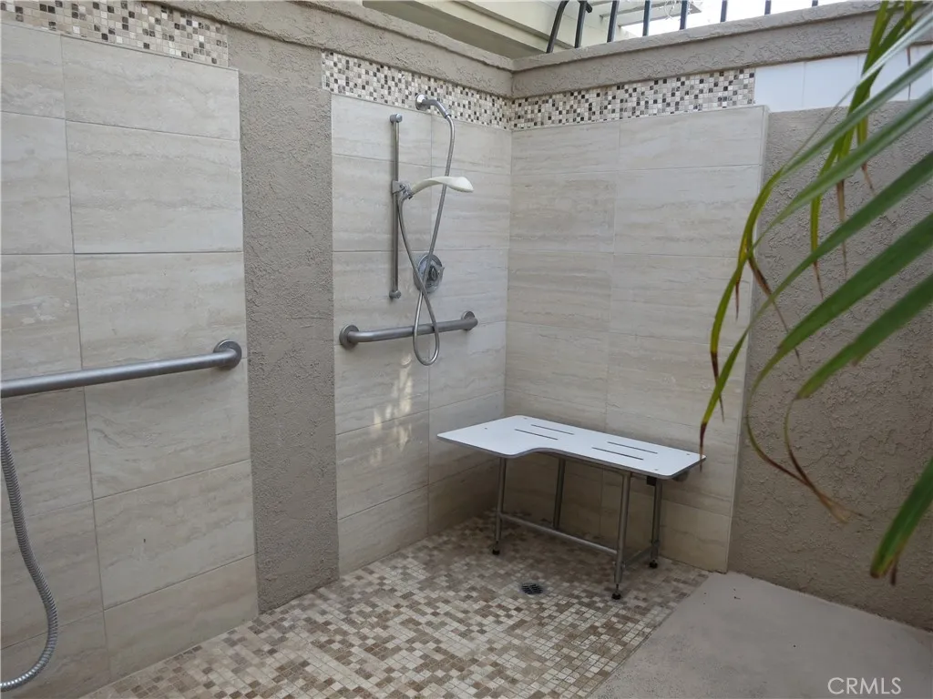 210 Lille Lane UNIT 208, Newport Beach, CA, 92663