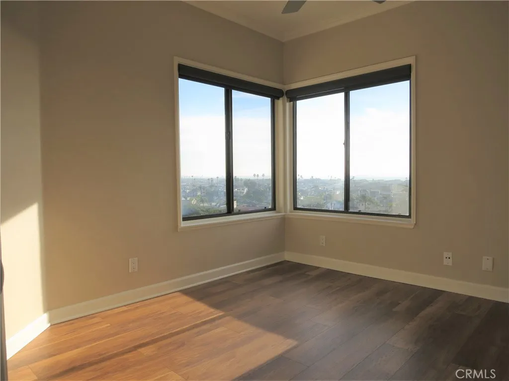 210 Lille Lane UNIT 208, Newport Beach, CA, 92663