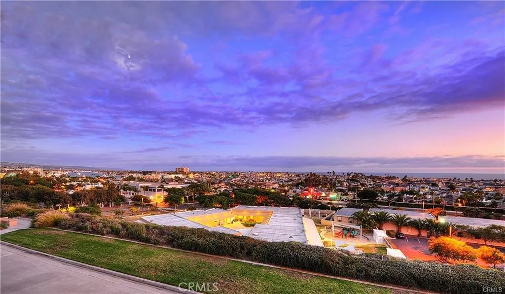 210 Lille Lane UNIT 208, Newport Beach, CA, 92663