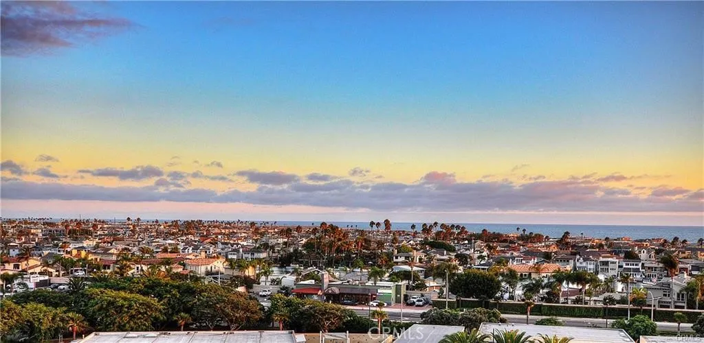 210 Lille Lane UNIT 208, Newport Beach, CA, 92663