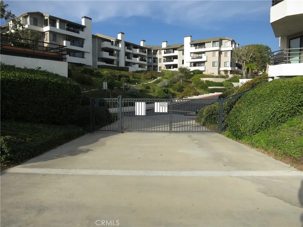 210 Lille Lane UNIT 208, Newport Beach, CA, 92663