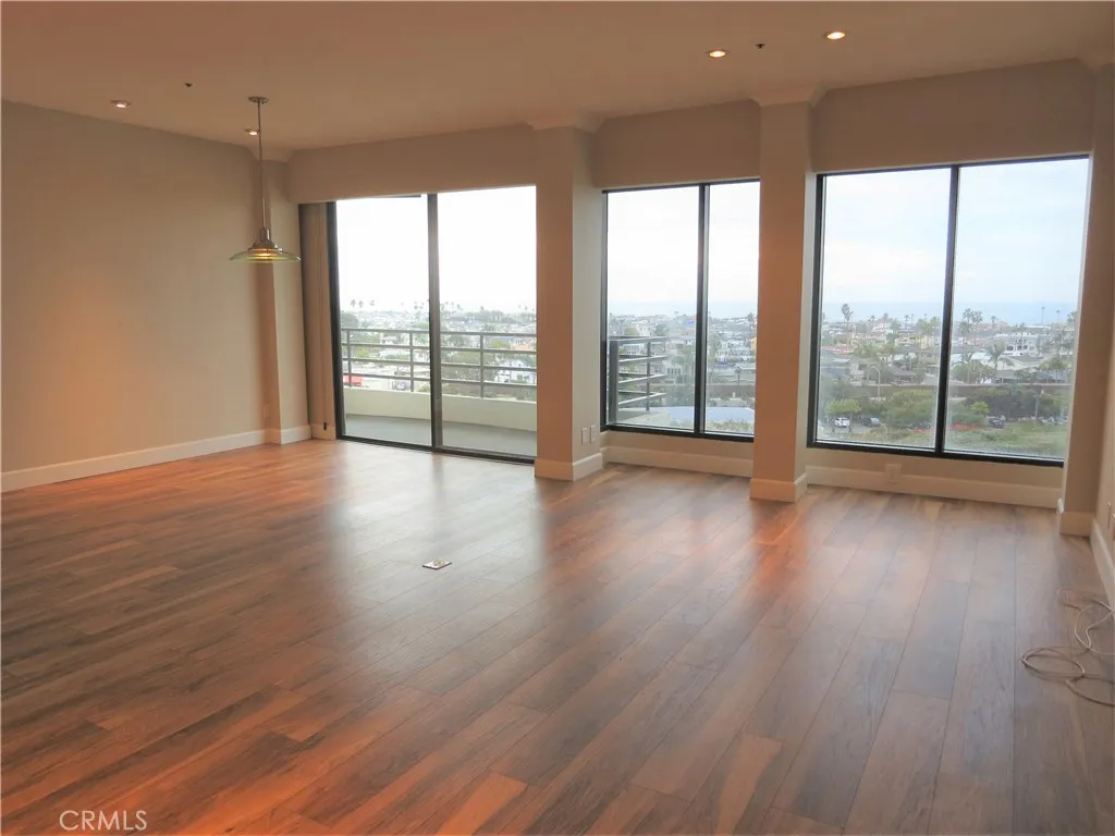 210 Lille Lane UNIT 208, Newport Beach, CA, 92663