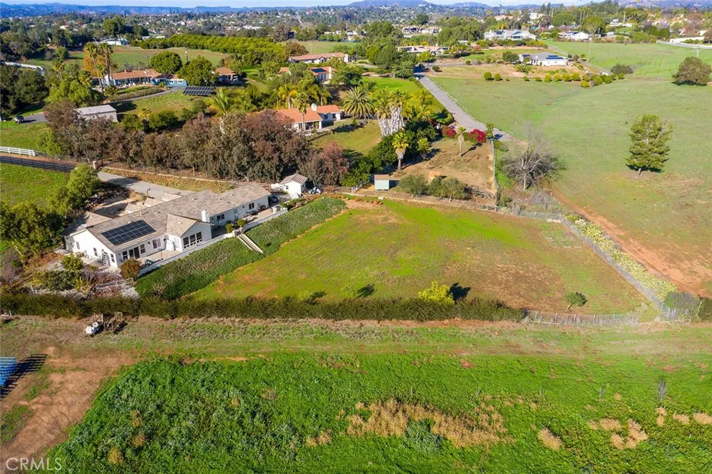 https://cdn.realtyfeed.com/cdn/127/305029974/2b64082e2baf591dda1d06ac6718bba2.webp