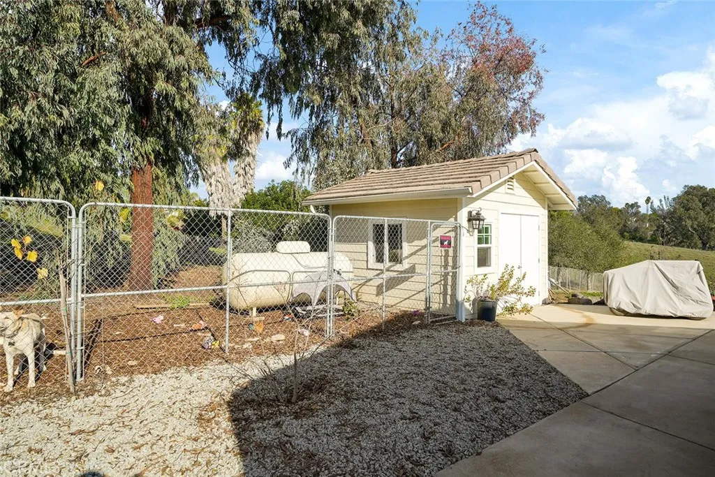 https://cdn.realtyfeed.com/cdn/127/305029974/36d31b4dd29850a2b59461dd2516ed37.webp