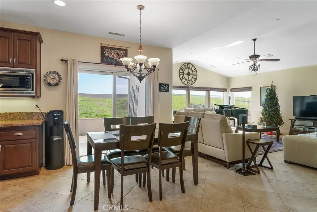 https://cdn.realtyfeed.com/cdn/127/305029974/47166a78f9e5ae361a7c4f41909020ef.webp