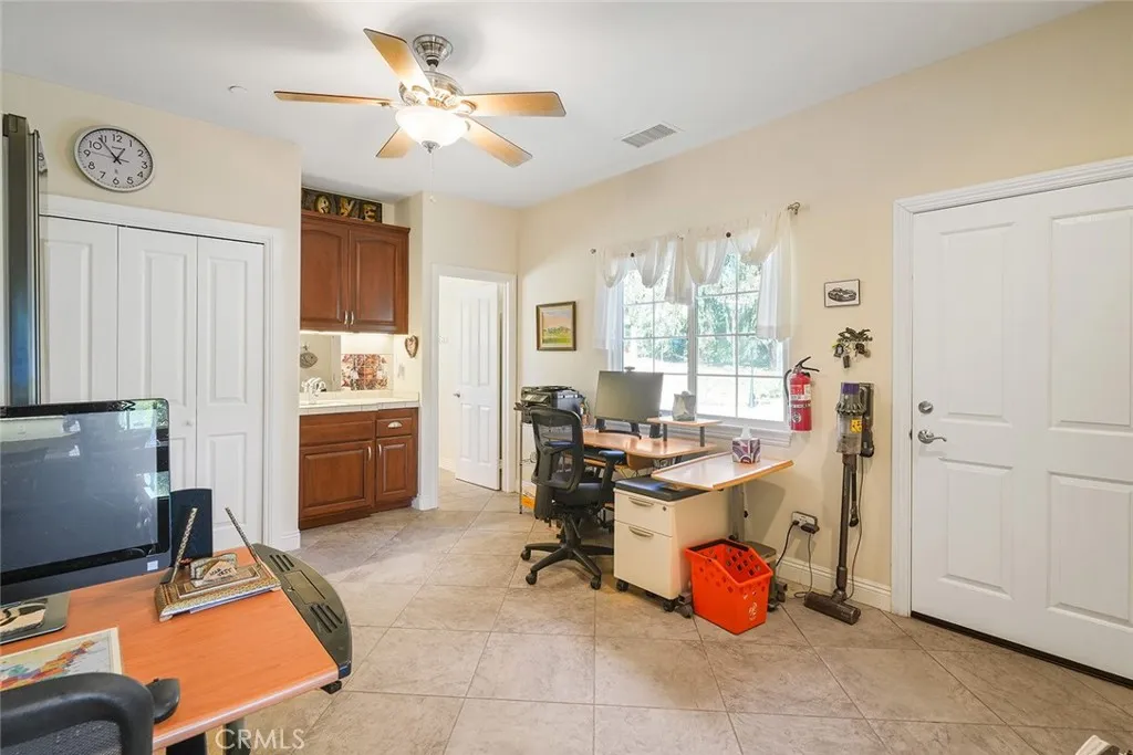 https://cdn.realtyfeed.com/cdn/127/305029974/55b1fb70a0a5f0c3c7ee84437c61f126.webp