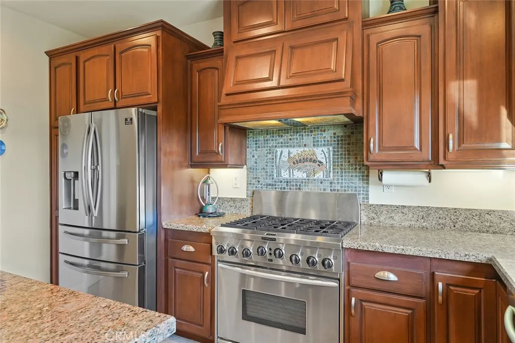 https://cdn.realtyfeed.com/cdn/127/305029974/57fce693d162a043fddc120166834ed5.webp