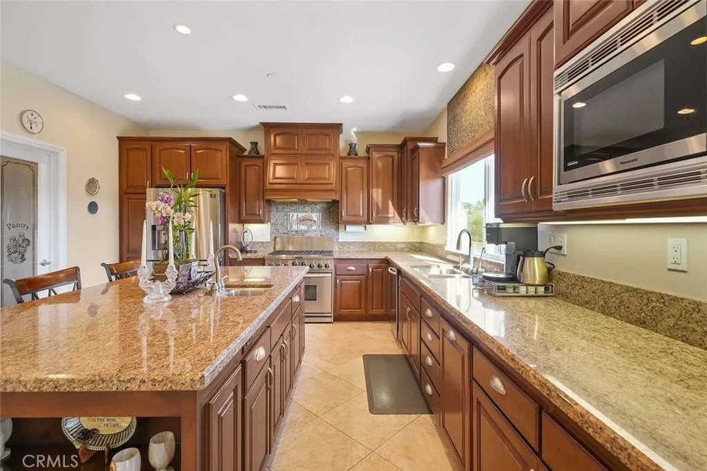 https://cdn.realtyfeed.com/cdn/127/305029974/6ee72cc030dcefbf215516e255105140.webp