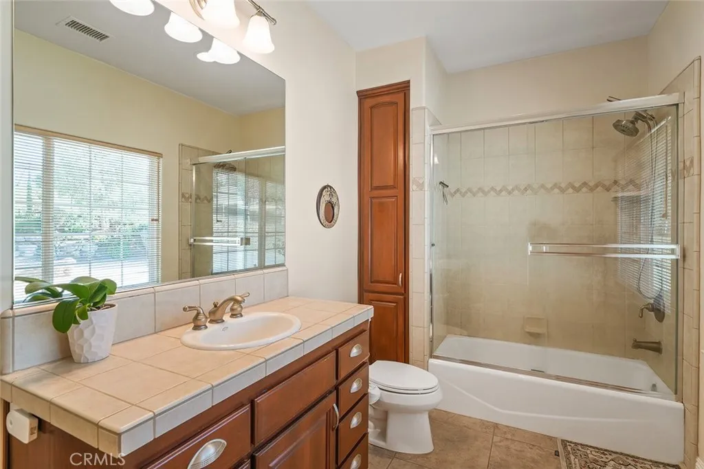 https://cdn.realtyfeed.com/cdn/127/305029974/7167ca2f78357dc5804a77c31402a945.webp