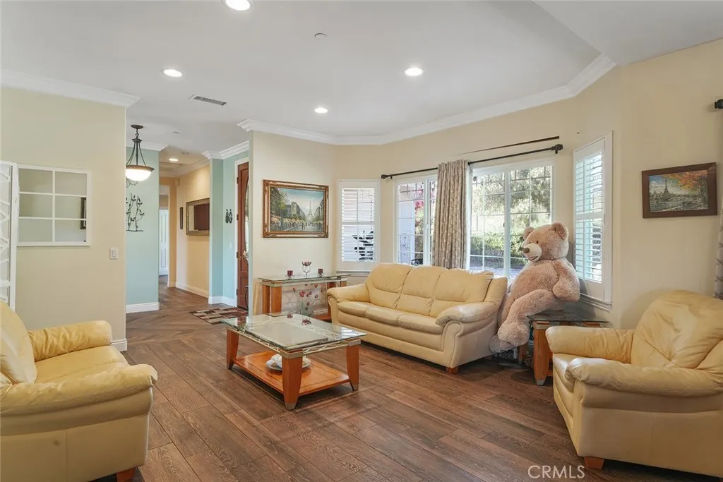 https://cdn.realtyfeed.com/cdn/127/305029974/8b0a25da31c95e5a1ceeb14b5e837441.webp