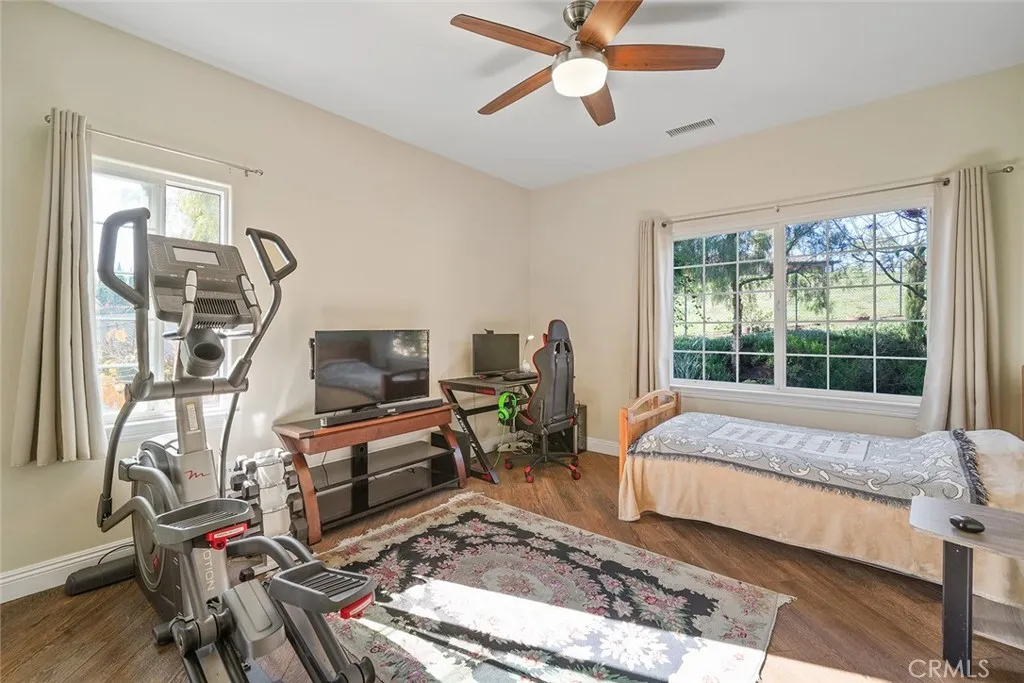 https://cdn.realtyfeed.com/cdn/127/305029974/b1d61611007aff04d7f4ffdd51cf1aaa.webp