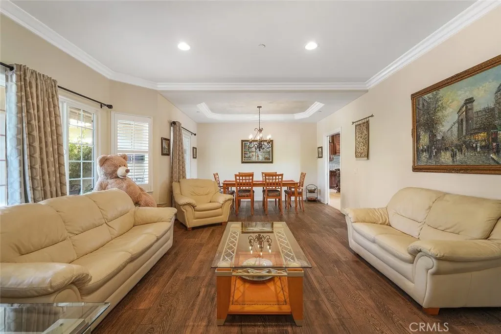 https://cdn.realtyfeed.com/cdn/127/305029974/b5cbcca70e03c920579b8264a1da5e68.webp