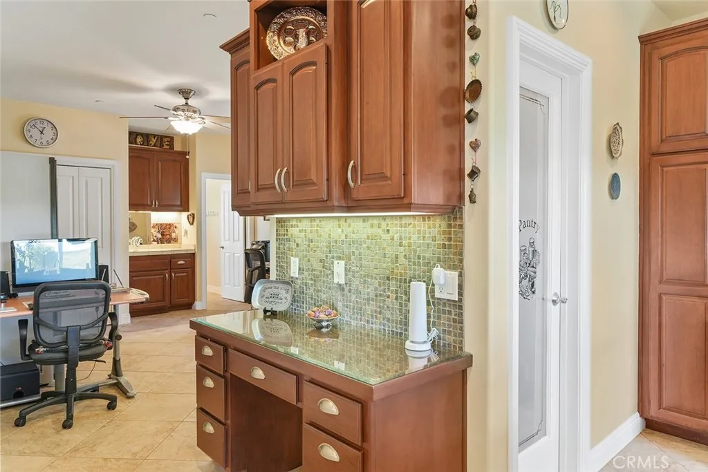 https://cdn.realtyfeed.com/cdn/127/305029974/c53d50485ddbd11ad034248572c90b03.webp