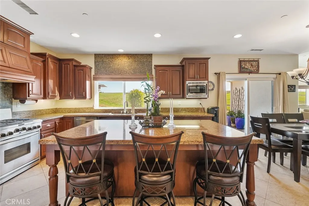 https://cdn.realtyfeed.com/cdn/127/305029974/caa42a796c82c2cd07f7976ced08dc0c.webp