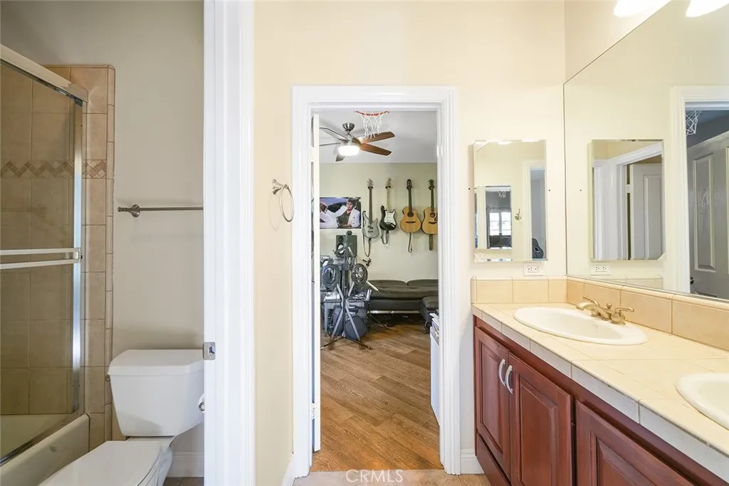https://cdn.realtyfeed.com/cdn/127/305029974/e5f67809aa02b2e027b437911e365952.webp