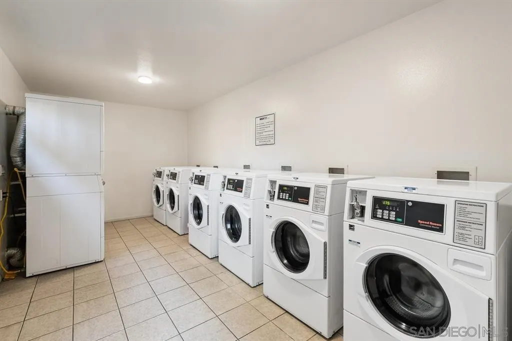 https://cdn.realtyfeed.com/cdn/127/305030764/d8214cb57618e391820f90fadd6d26f0.webp