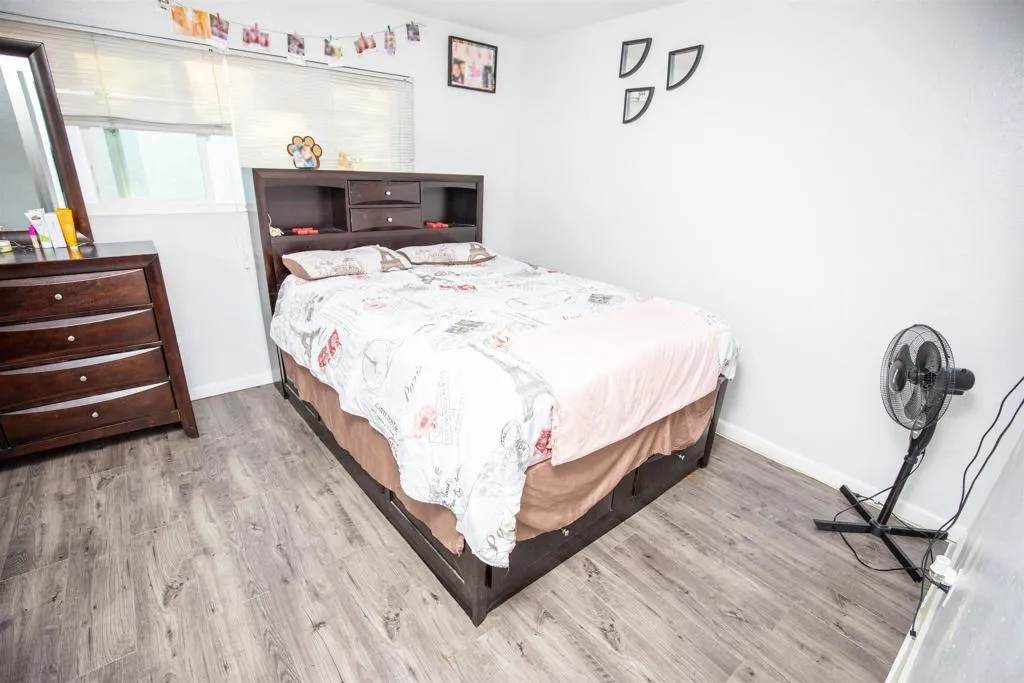 https://cdn.realtyfeed.com/cdn/127/305031003/ec1873606754acf7cbfdba2747845435.webp