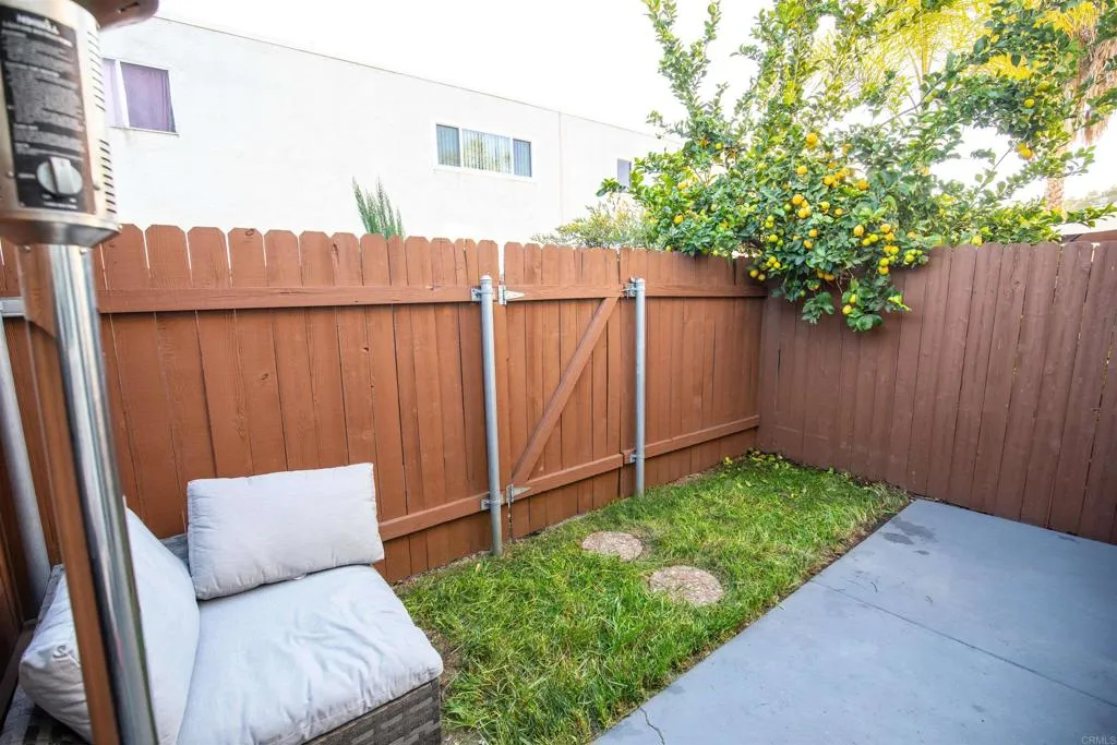 https://cdn.realtyfeed.com/cdn/127/305031003/f175f0c48fa54ca13c7bab0fd26a6f54.webp
