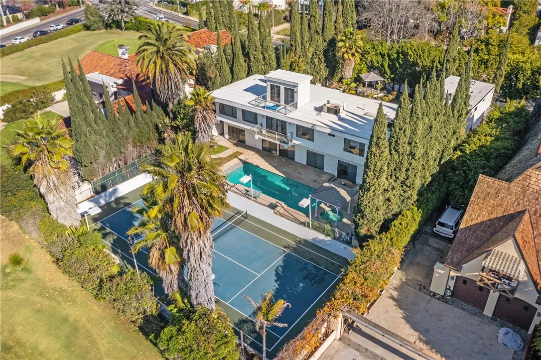 Hancock Park, CA, 90004