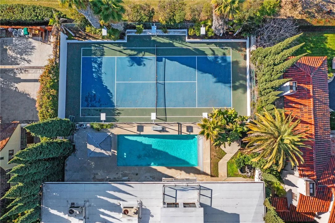 Hancock Park, CA, 90004