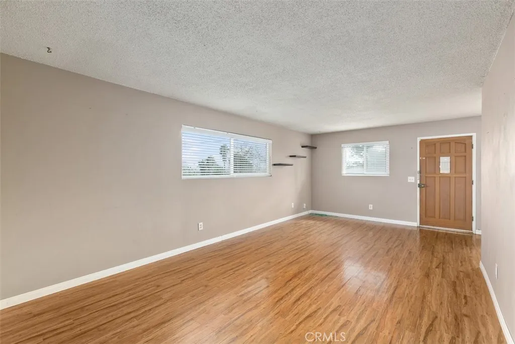 https://cdn.realtyfeed.com/cdn/127/305031825/6c77616ddf088d58a9ecb90e41ddd0b6.webp