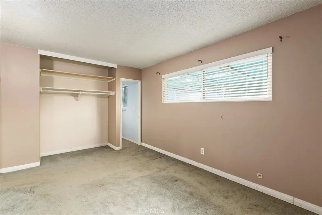 https://cdn.realtyfeed.com/cdn/127/305031825/cff277088c9e121e1428e552c2cde9e1.webp