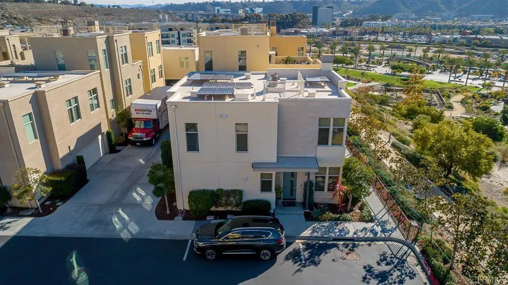 https://cdn.realtyfeed.com/cdn/127/305035453/3cce626f830d59a4bf6d513fb562b968.webp