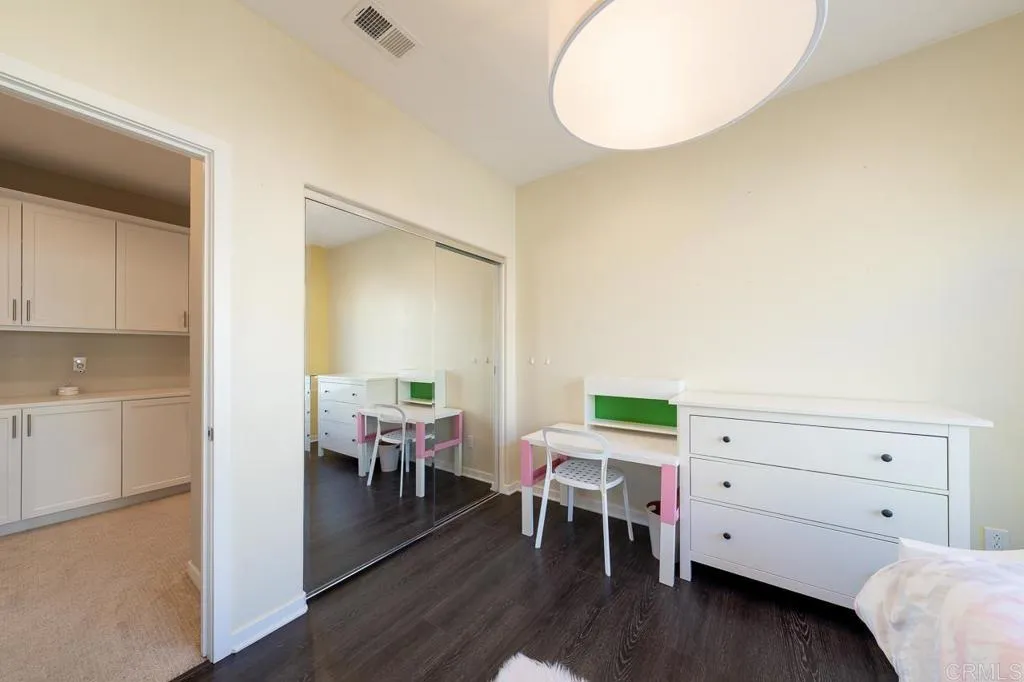 https://cdn.realtyfeed.com/cdn/127/305035453/590bb4d19298df9d4e13d24e25884ad8.webp