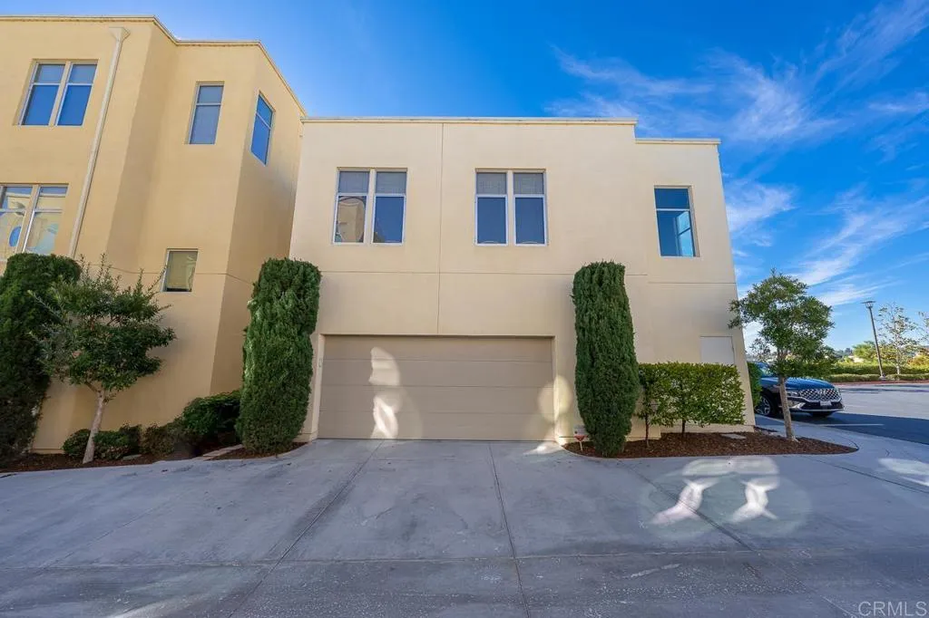 https://cdn.realtyfeed.com/cdn/127/305035453/c8d7a3e9ae7a096a9ff712de05d48700.webp