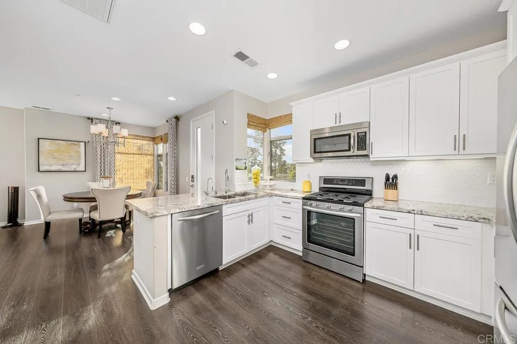 https://cdn.realtyfeed.com/cdn/127/305035453/e023d197ffe1ad383d09ab6151e9bc6a.webp