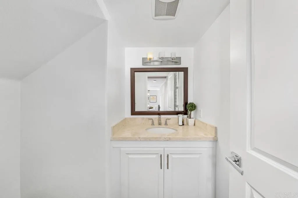 https://cdn.realtyfeed.com/cdn/127/305035453/e33d4e59179711c7c334acd4e57e63aa.webp