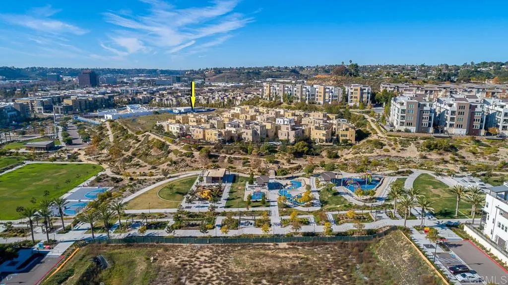 https://cdn.realtyfeed.com/cdn/127/305035453/e3e1f1c3adf446394d8a310530920bd0.webp